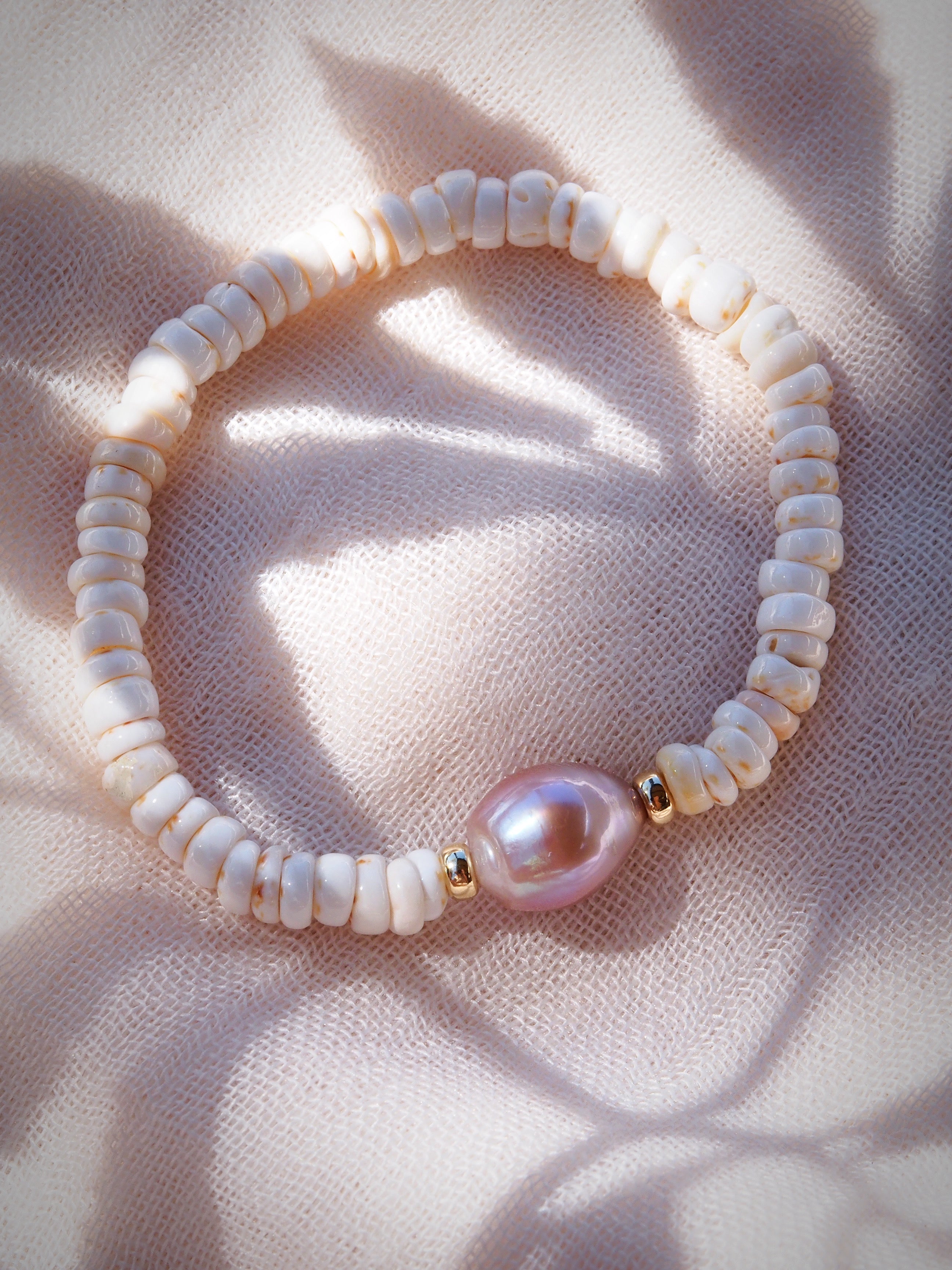 Choose your Stretchy Puka Shell Bracelet - Ali'ikai