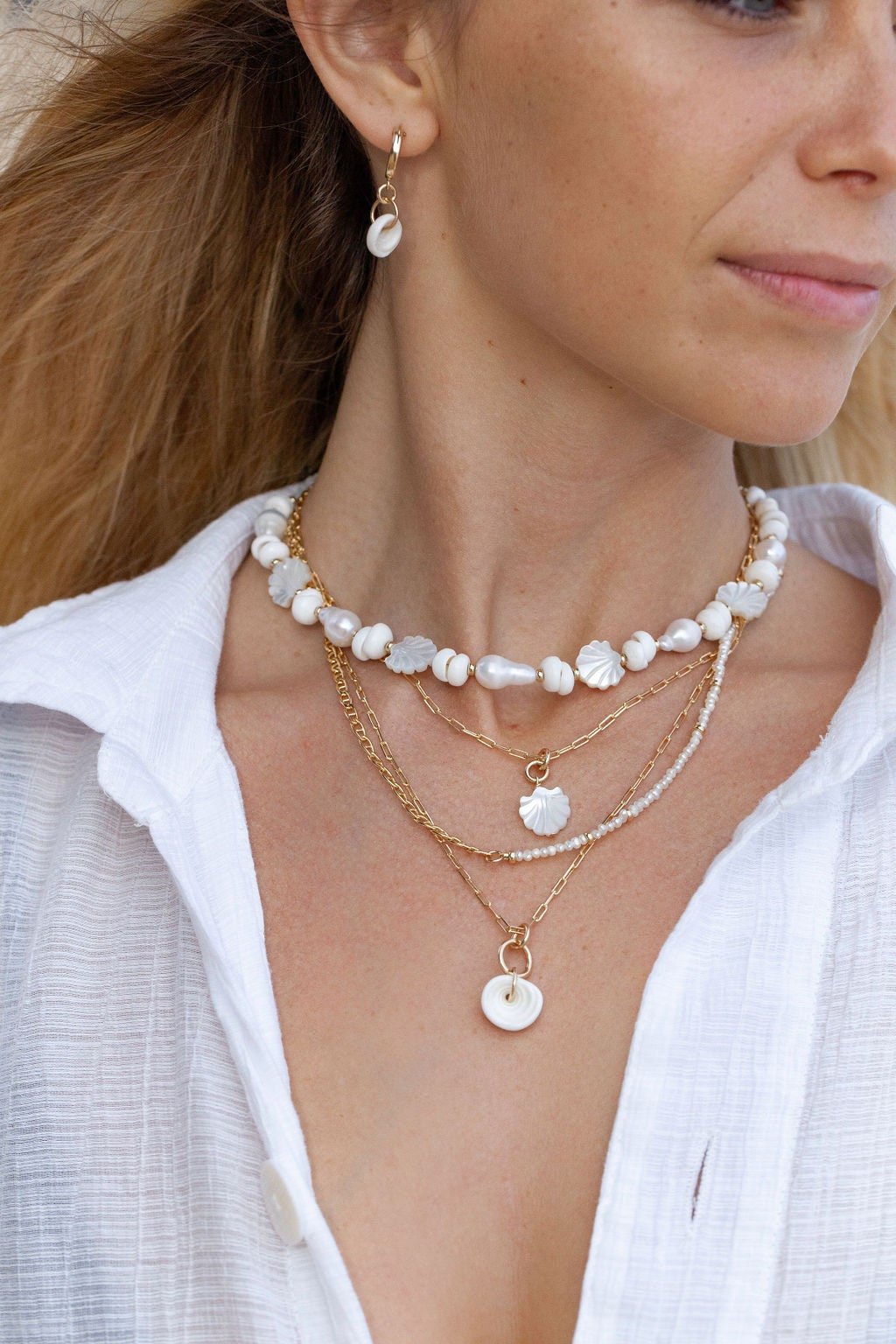 Asymmetrical Pearl & Gold Chain Necklace - Alohilohi