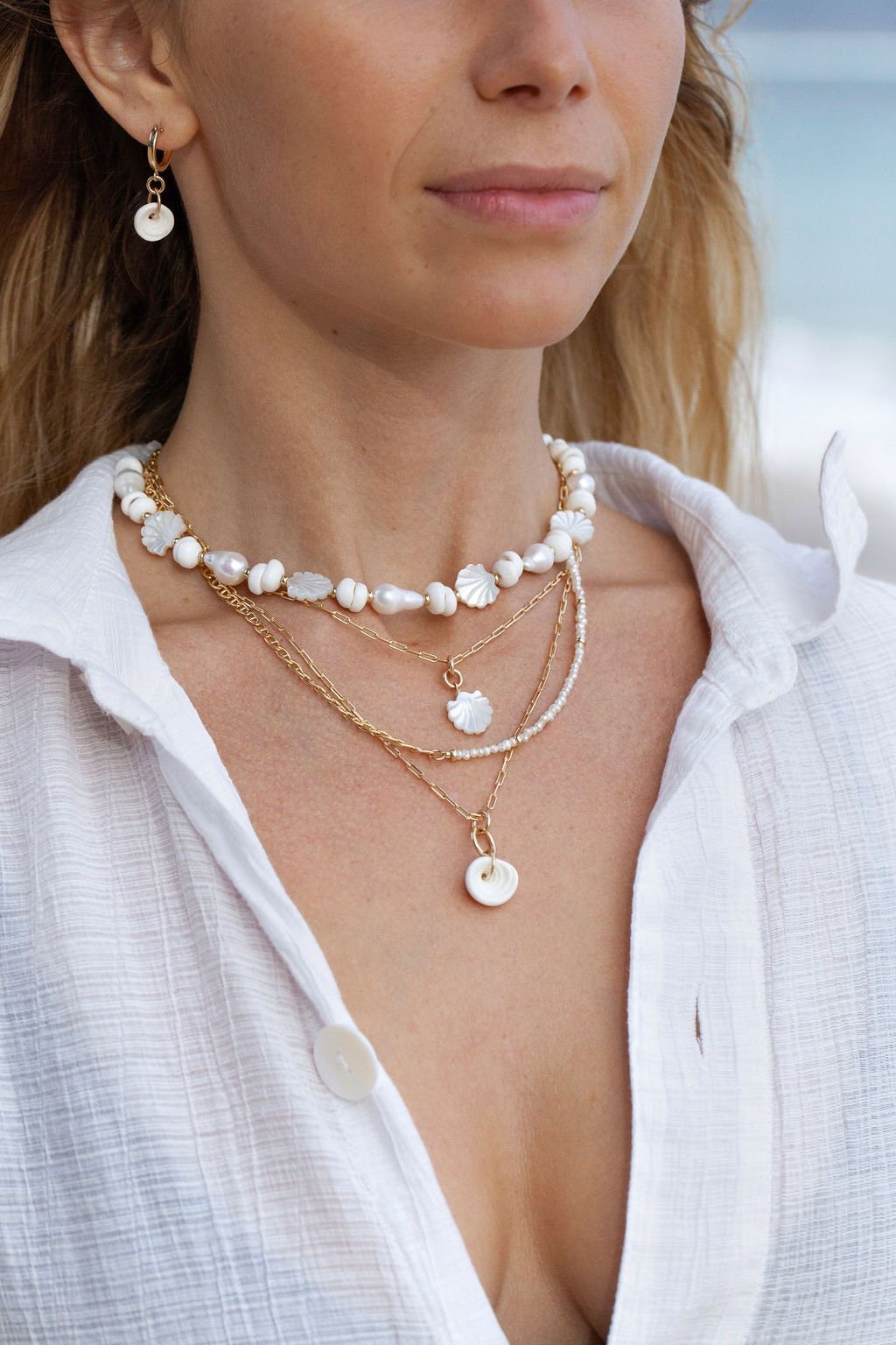 Asymmetrical Pearl & Gold Chain Necklace - Alohilohi