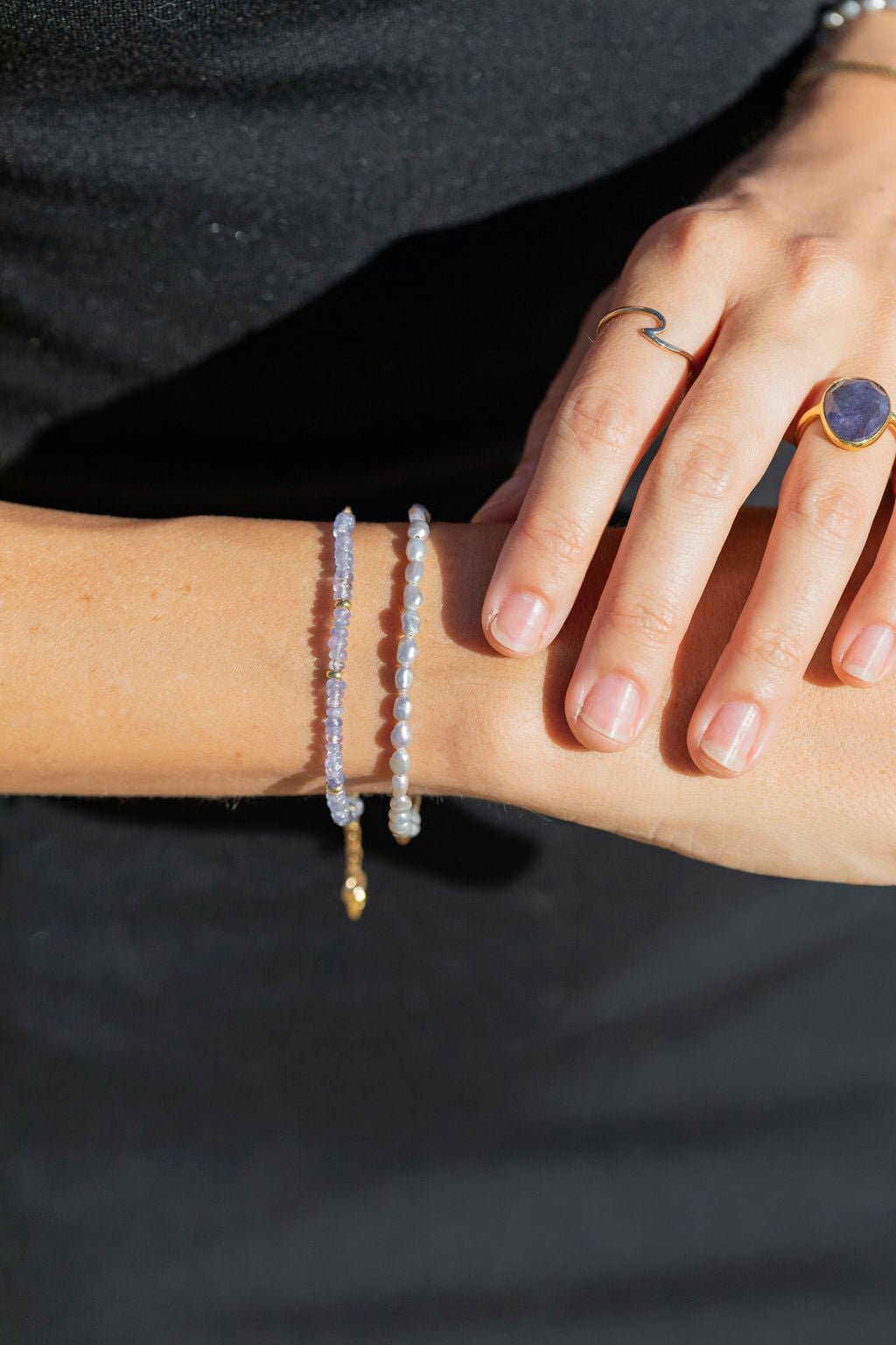 Dainty Gray Pearl Bracelet - Maile