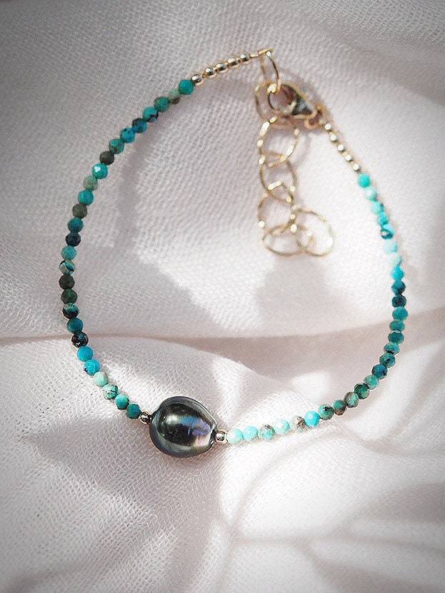 Dainty Turquoise Tahitian Pearl Bracelet - Ipo