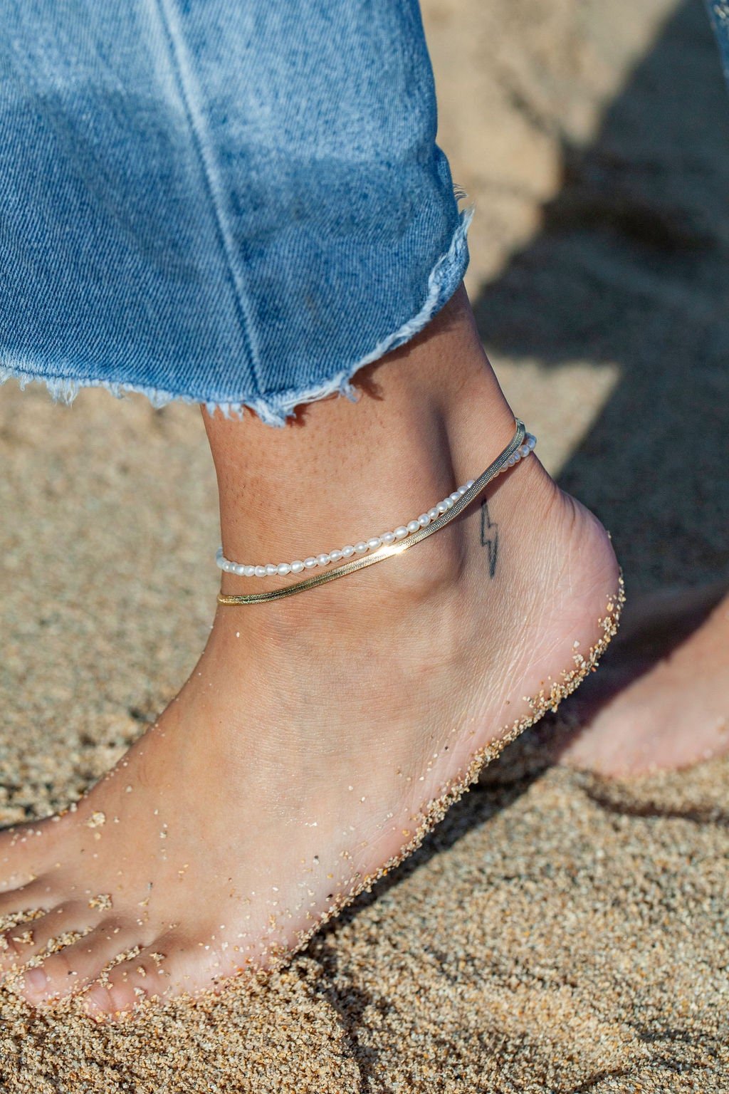 Dainty White Pearl Anklet - Maile
