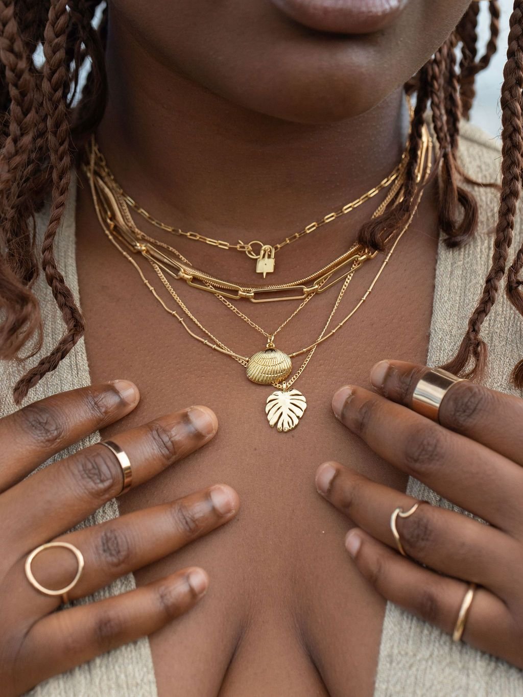 Gold Monstera Leaf Necklace - Kini